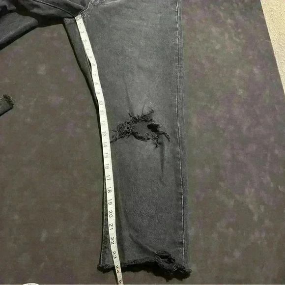 Levi's Premium Big E 501 S Skinny Black Distressed Button Fly Jeans 26x24 - Picture 5 of 12